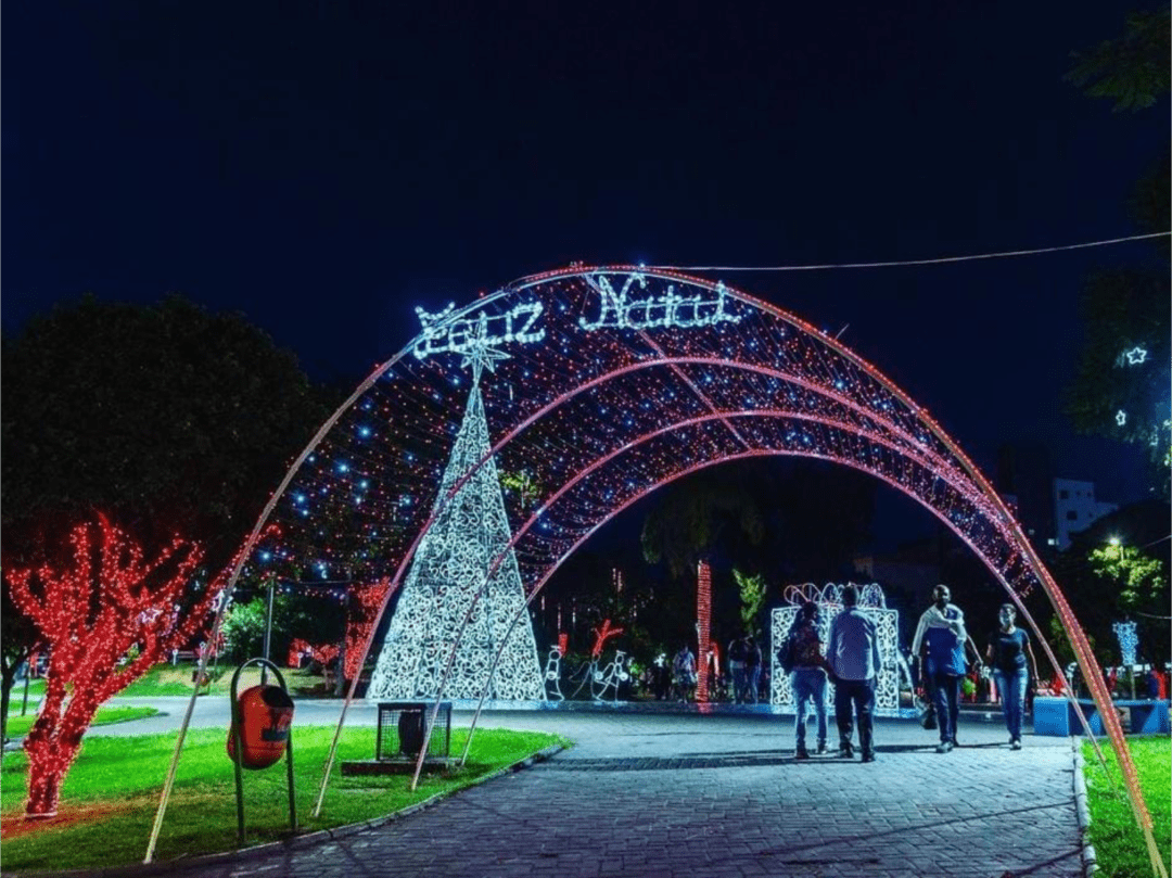 Estrutura Iluminada para Praças